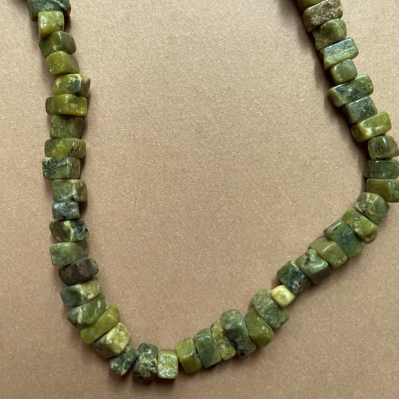 Jade Necklace Square Beads - Picture 2 of 7